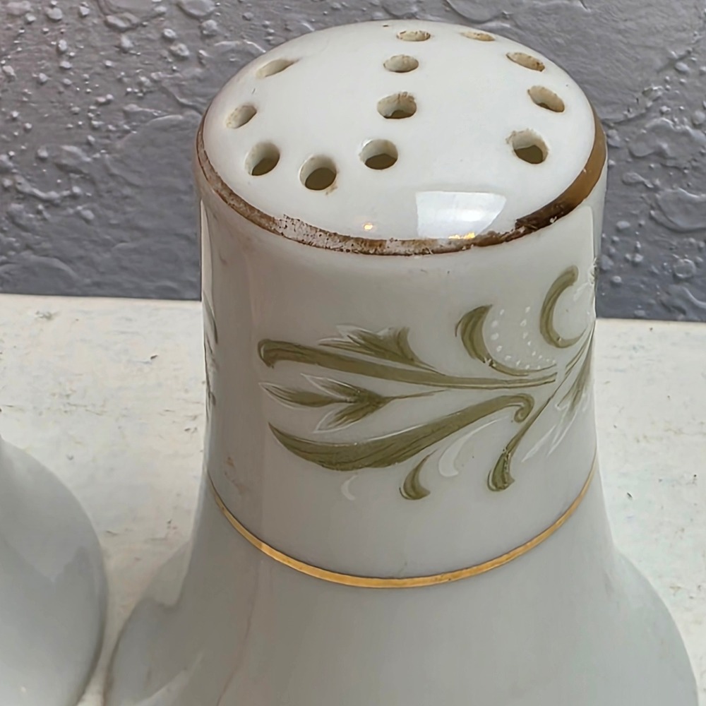 CLEARANCE 💲6️⃣ Vintage Allegro Green Collection Salt & Pepper Shaker Set Japan - Picture 3 of 6